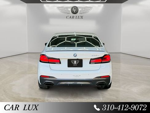 Used 2023 BMW 530e w/ M Sport Package RWD image 4