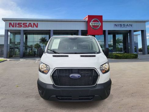 Used 2024 Ford Transit 250 Low Roof w/ Exterior Upgrade Package RWD image 10