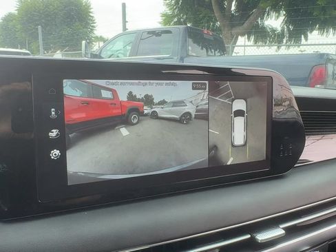 Used 2024 Hyundai Palisade Calligraphy FWD image 17