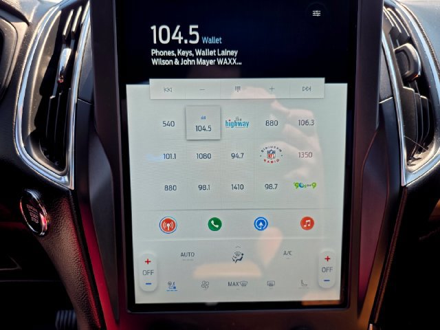 Used 2023 Ford Edge Titanium w/ Equipment Group 301A AWD/4WD image 23