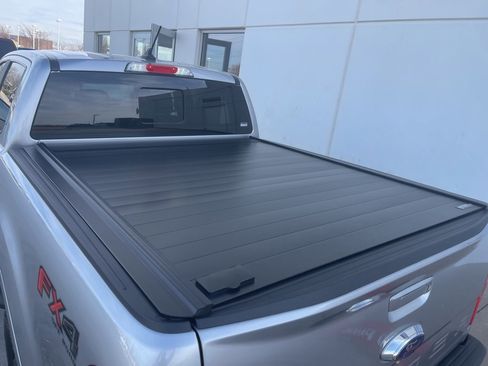 Used 2020 Ford Ranger Lariat w/ Equipment Group 501A Mid image 8