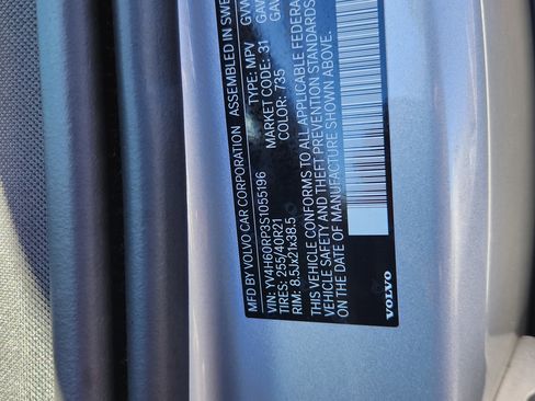 Certified 2025 Volvo XC60 T8 Polestar image 24