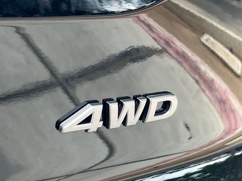 New 2026 Nissan Pathfinder SV image 17