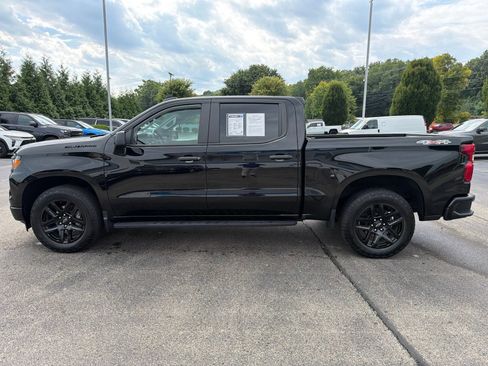 Used 2024 Chevrolet Silverado 1500 Custom w/ LPO, Dark Essentials Package AWD/4WD image 2