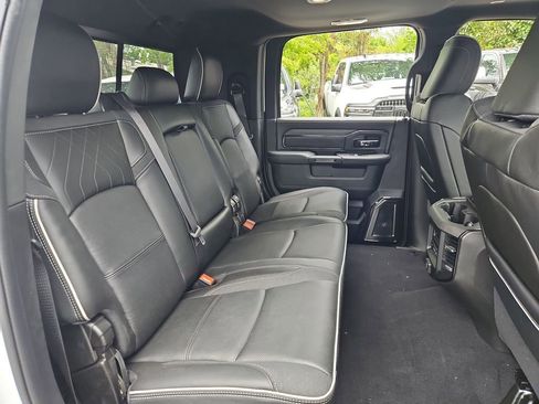 New 2026 RAM 2500 Limited AWD/4WD image 15