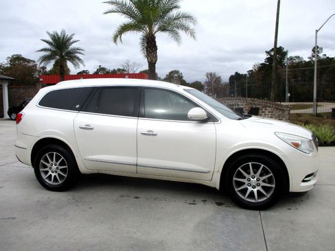Used 2013 Buick Enclave Leather image 17