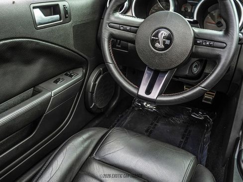 Used 2008 Ford Mustang Shelby GT500 RWD image 48