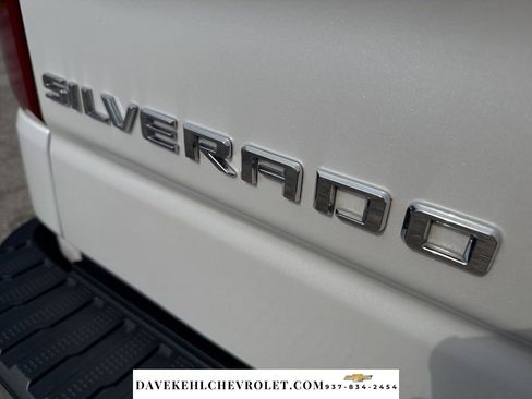 Used 2022 Chevrolet Silverado 1500 LTZ w/ LTZ Premium Package image 41