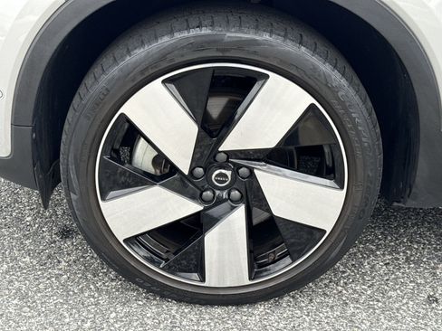 Used 2023 Volvo XC40 Recharge Ultimate AWD/4WD image 20