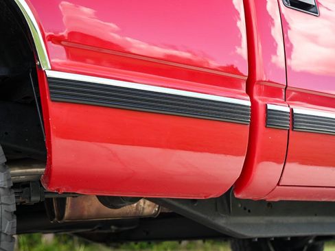 Used 1989 Chevrolet Silverado 1500 4x4 Regular Cab image 12