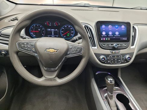 Used 2020 Chevrolet Malibu LT FWD image 22