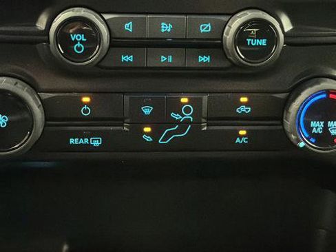 Used 2024 Ford F150 STX AWD/4WD image 17