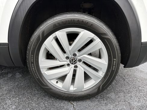 Used 2023 Volkswagen Atlas Cross Sport SE image 20