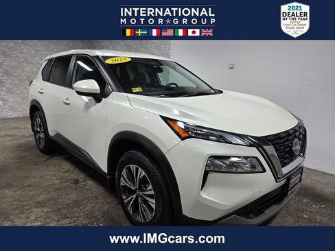 Used 2023 Nissan Rogue SV AWD/4WD image 1