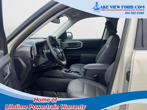 Used 2025 Ford Bronco Sport Badlands image 19