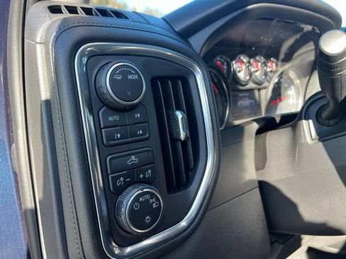 Used 2020 Chevrolet Silverado 1500 LT w/ All-Star Edition AWD/4WD image 16
