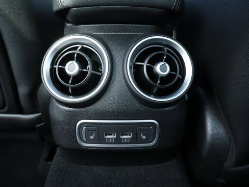 New 2025 Alfa Romeo Giulia w/ Veloce Package Rwd image 22