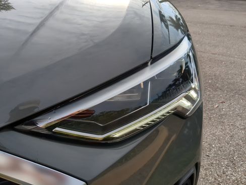 New 2025 Audi Q3 2.0T Premium image 9