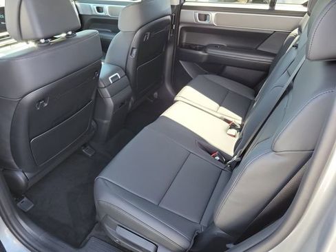 New 2026 Hyundai Santa Fe SEL FWD image 18