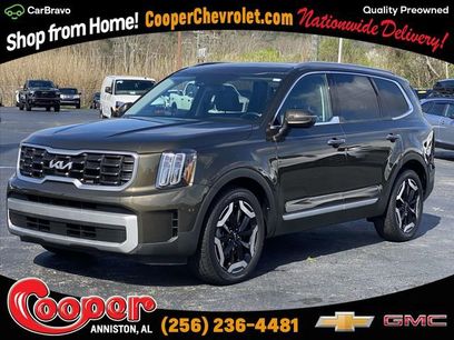 Used 2023 Kia Telluride S w/ S Sunroof Package