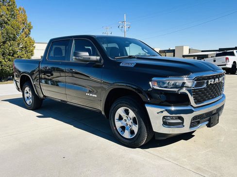 New 2026 RAM 1500 Big Horn AWD/4WD image 2