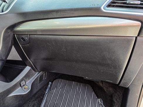 Used 2018 Ford Edge SEL w/ Equipment Group 201A image 42