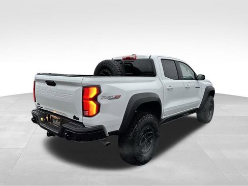 Used 2024 Chevrolet Colorado ZR2 w/ ZR2 Bison Edition image 5