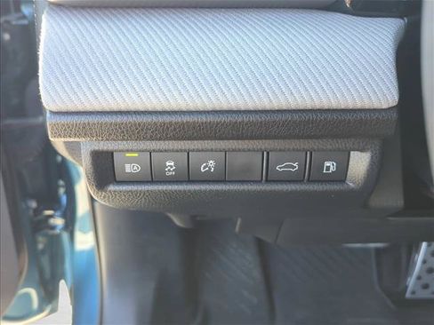 Certified 2025 Toyota Camry SE w/ Convenience Package FWD image 14