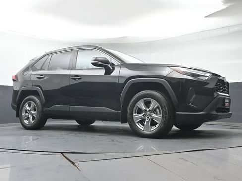 Certified 2024 Toyota RAV4 XLE w/ Convenience Package AWD/4WD image 39