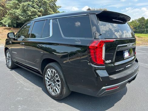 Used 2023 GMC Yukon Denali Ultimate AWD/4WD image 24