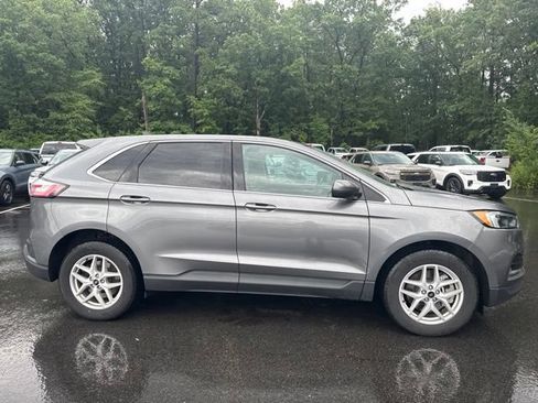 Used 2024 Ford Edge SEL AWD/4WD image 6