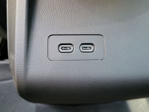 New 2025 Cadillac Lyriq Sport image 33