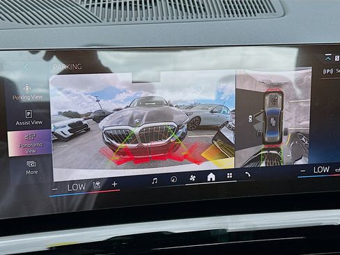 New 2026 BMW 530i w/ M Sport Package RWD image 11