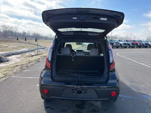 Used 2019 Kia Soul image 8