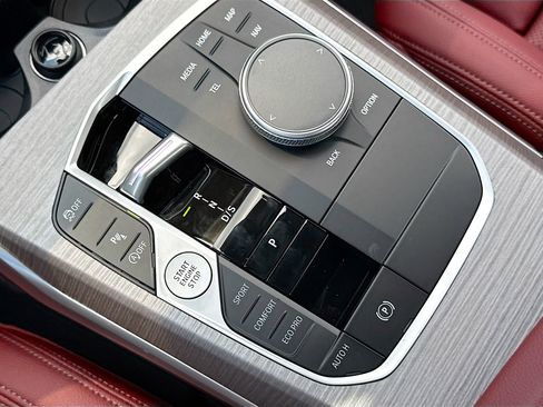 New 2026 BMW 330i Sedan w/ M Sport Package RWD image 29