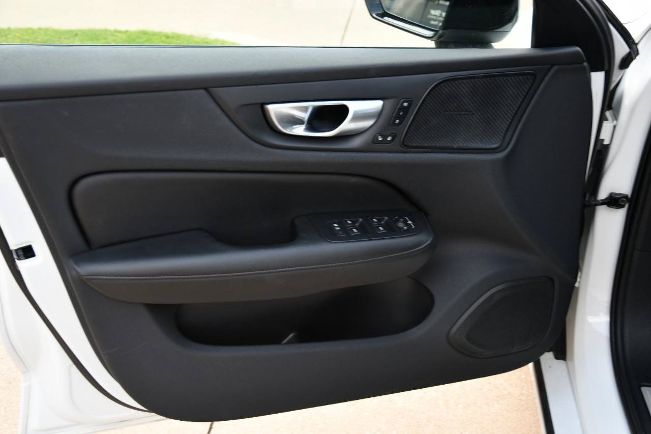 Used 2024 Volvo S60 B5 Plus FWD image 7