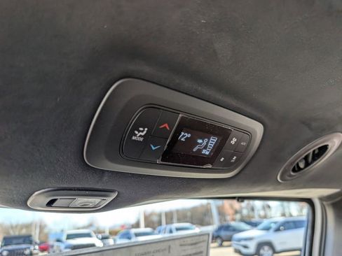 New 2026 Chrysler Pacifica Pinnacle w/ Trailer Tow Group FWD image 42