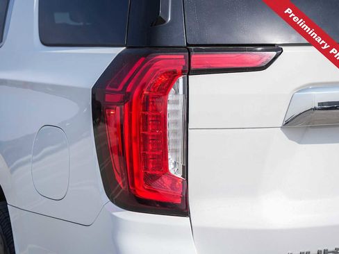 Used 2021 GMC Yukon SLT RWD image 9