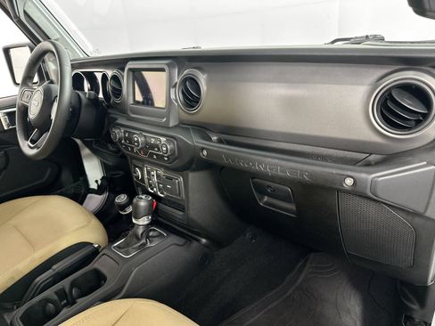 Used 2023 Jeep Wrangler Unlimited Sport AWD/4WD image 26