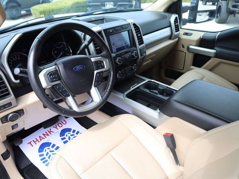 Used 2020 Ford F250 Lariat w/ Chrome Package AWD/4WD image 12