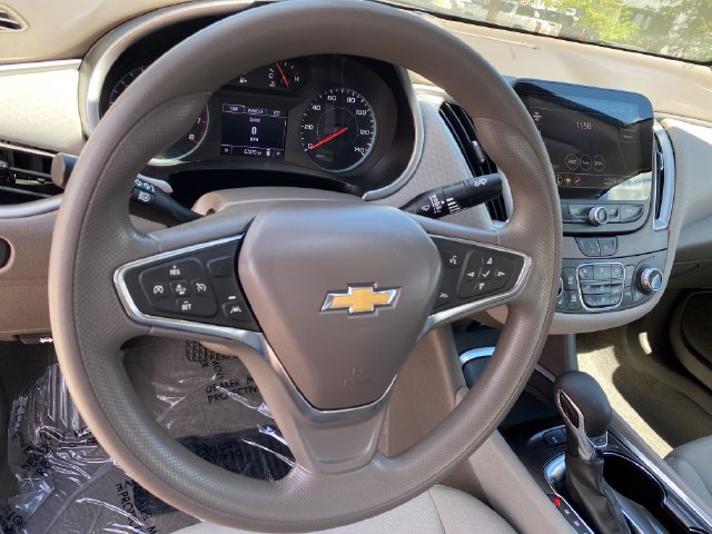 Used 2024 Chevrolet Malibu LT FWD image 12
