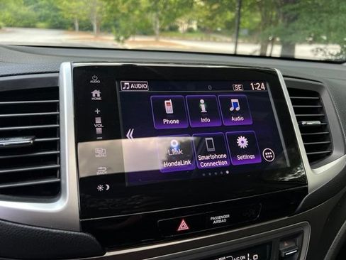 Used 2018 Honda Pilot EX-L image 39