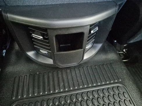 New 2026 RAM 2500 Tradesman w/ Chrome Appearance Group AWD/4WD image 19