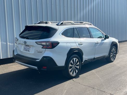 Certified 2024 Subaru Outback Touring AWD/4WD image 6