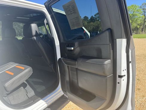 Used 2021 GMC Sierra 1500 AT4 w/ AT4 Preferred Package image 17
