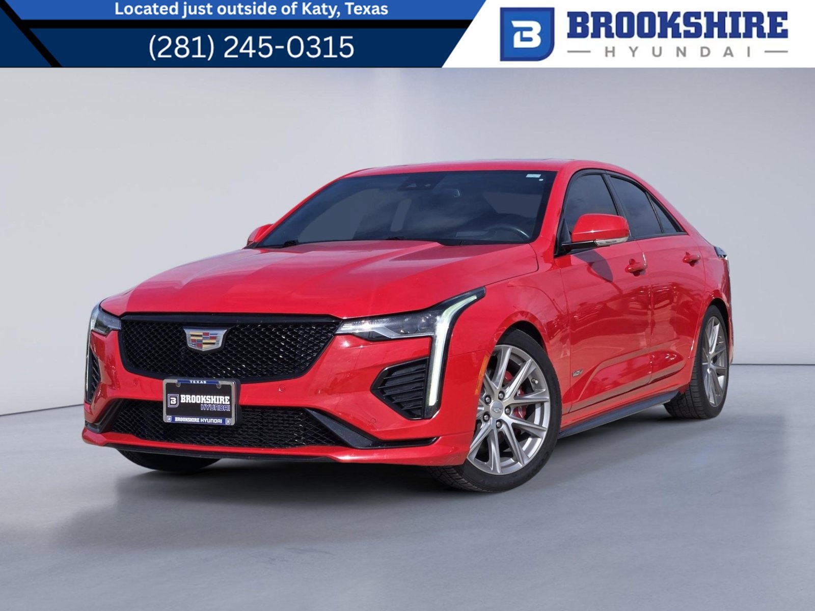 Used 2021 Cadillac CT4 V w/ Technology Package RWD image 1
