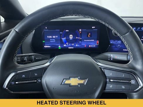 Certified 2024 Chevrolet Equinox EV LT FWD image 3