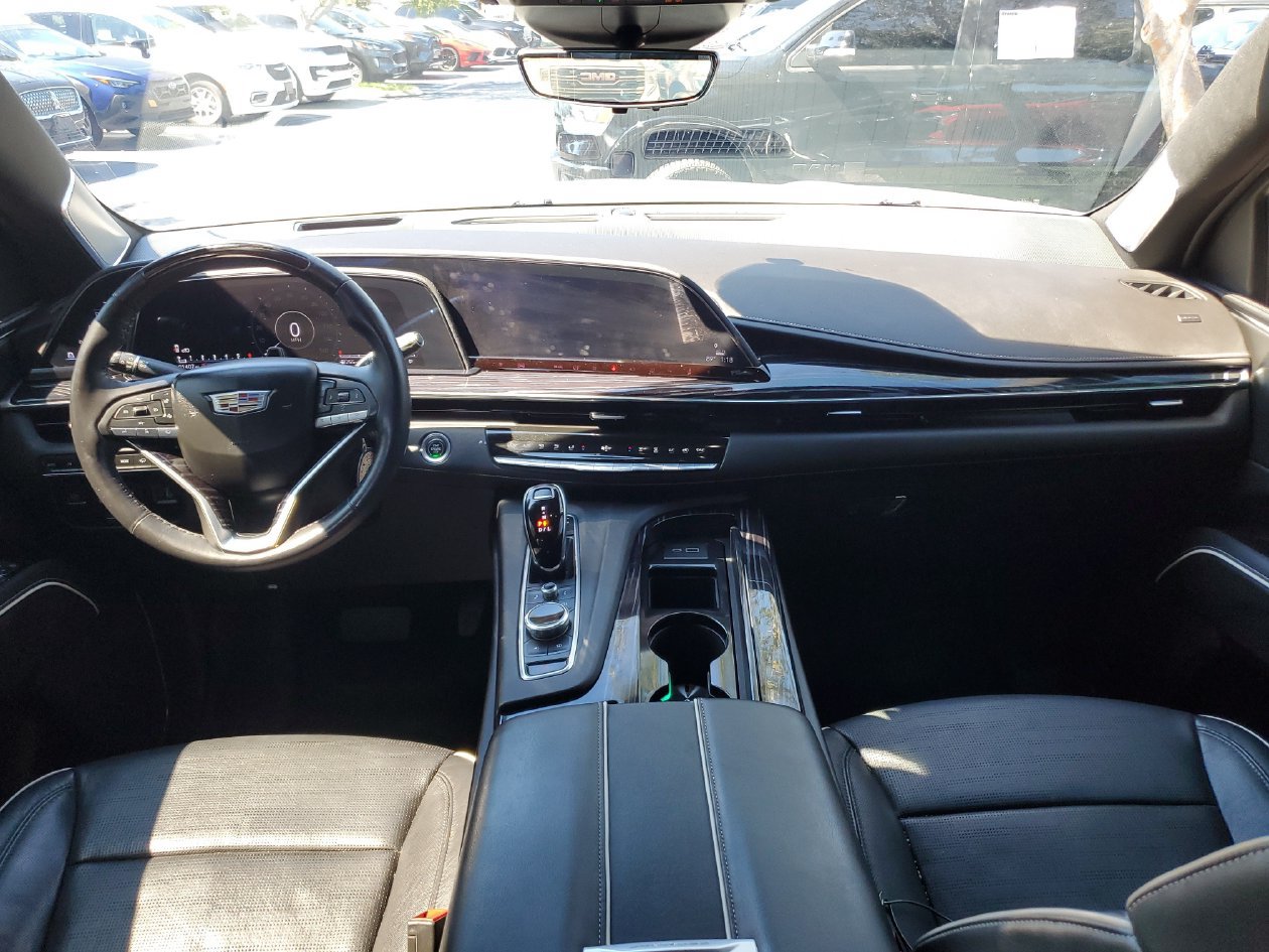 Used 2022 Cadillac Escalade Sport w/ Touring Package AWD/4WD image 11