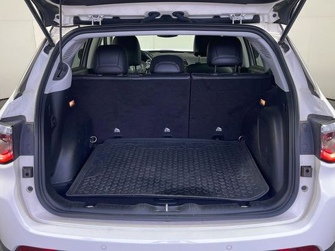 Used 2021 Jeep Compass Limited w/ Sun and Sound Group image 11