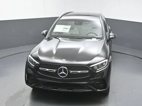 Used 2026 Mercedes-Benz GLC 300 image 44